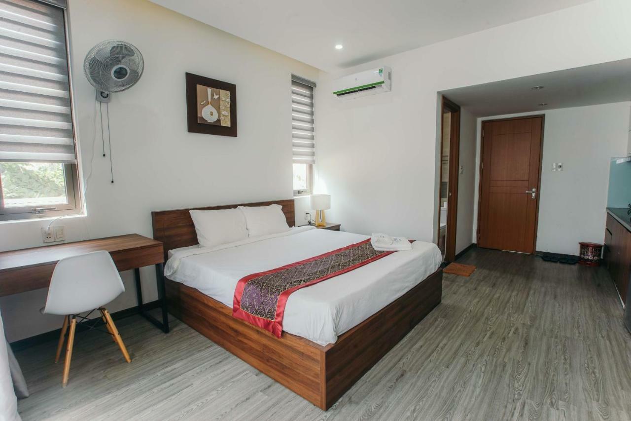 Royal Lion Hotel & Apartment Da Nang Exterior photo