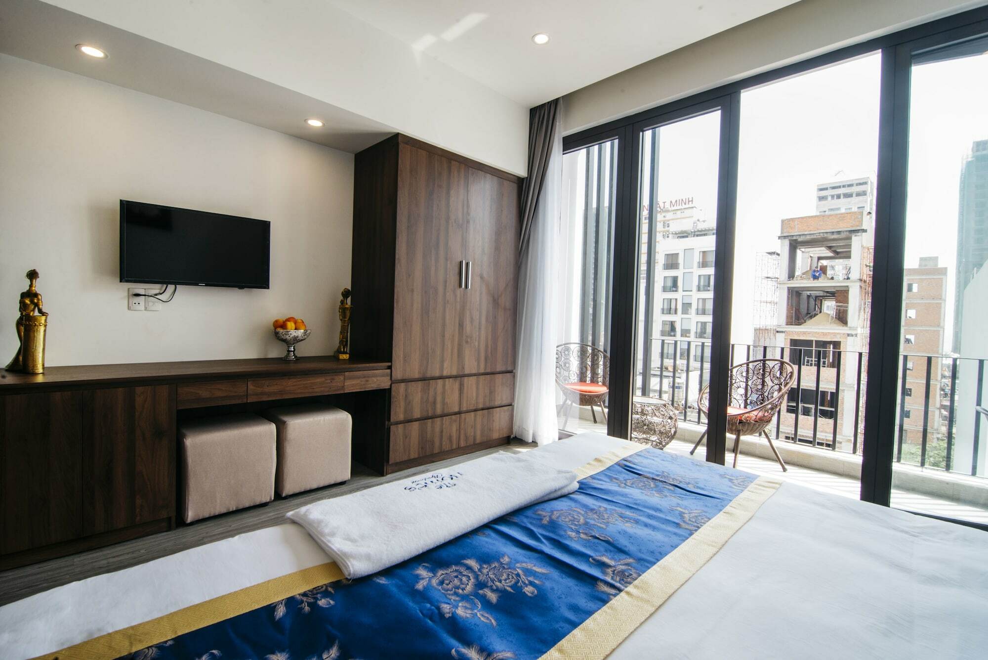 Royal Lion Hotel & Apartment Da Nang Exterior photo